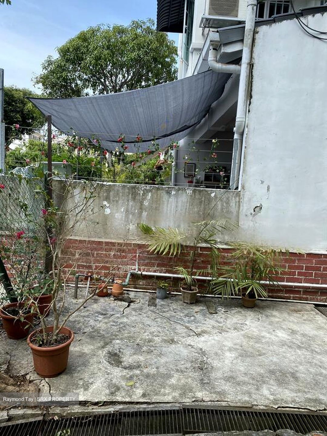 Peakview Estate (D16), Terrace #628450901